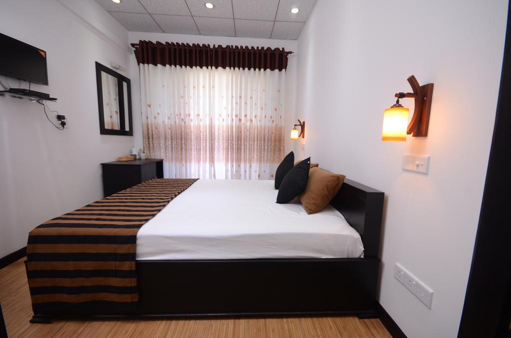 L&D Lodge Hikkaduwa Szoba fotó