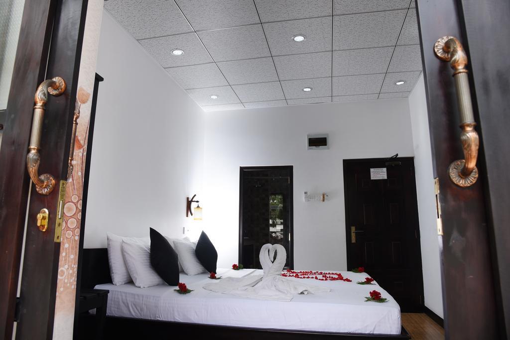 L&D Lodge Hikkaduwa Kültér fotó